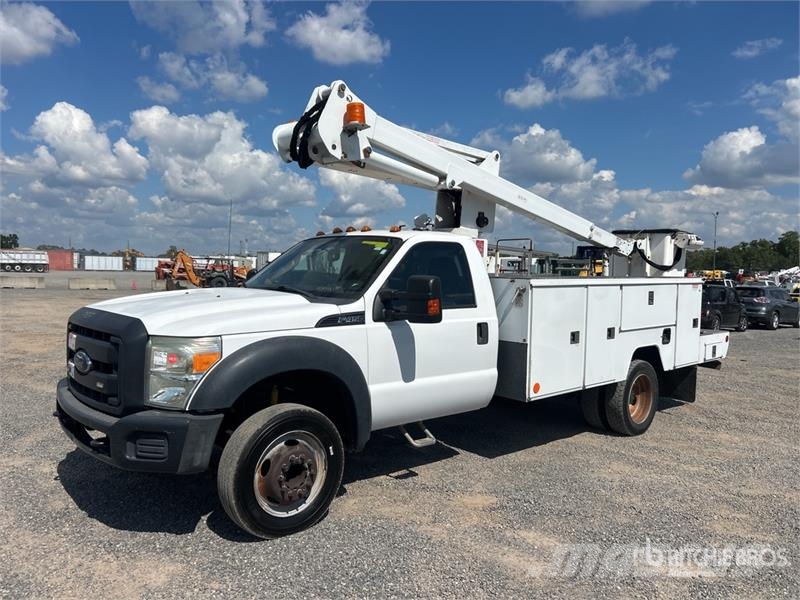 Ford F-450 Plataformas sobre camión