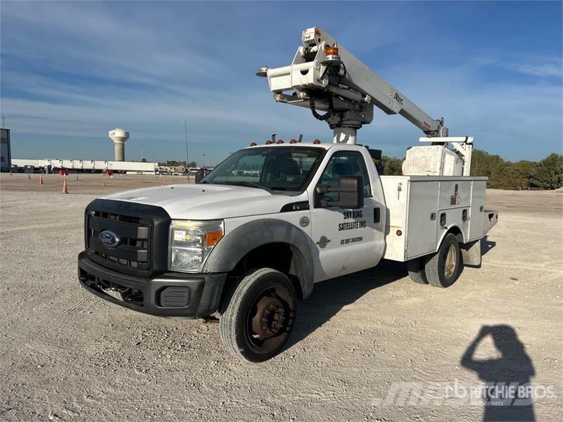 Ford F-450 Araç üstü platformlar