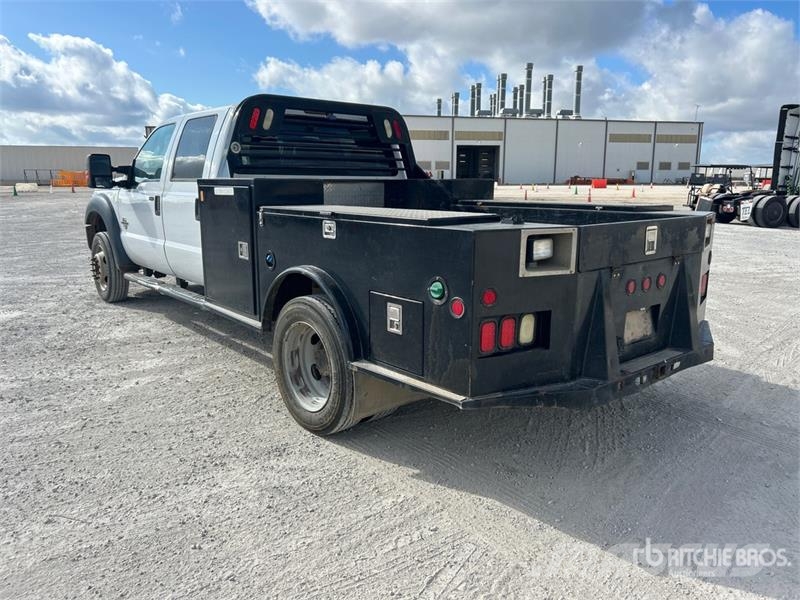 Ford F-450 Ciężarówki typu Platforma / Skrzynia