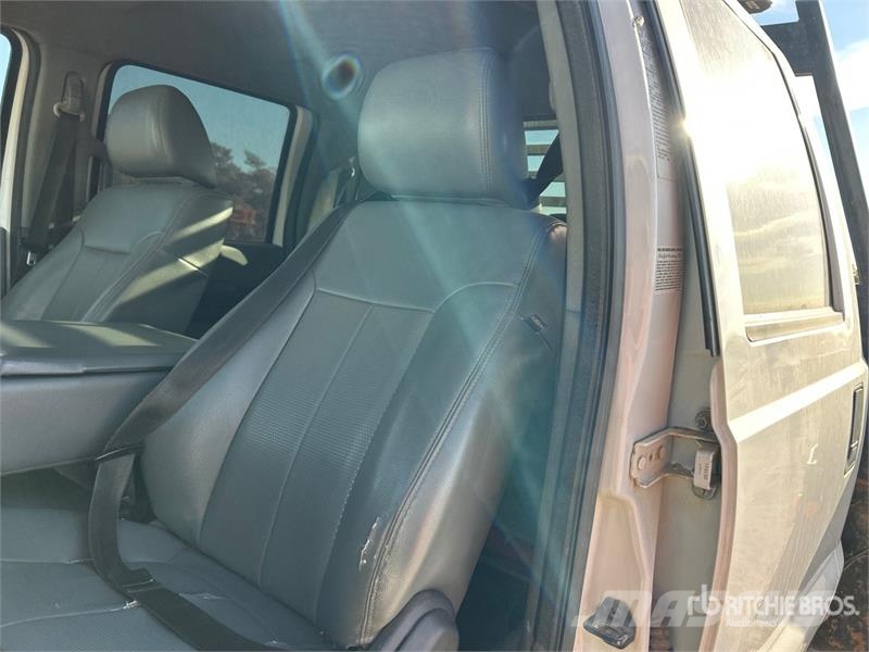 Ford F-450 Platformas/izkraušana no sāniem