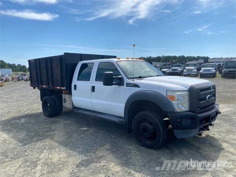 Ford F-450 4x2 Crew Cab Flatbed Dump Truck Sklápěče