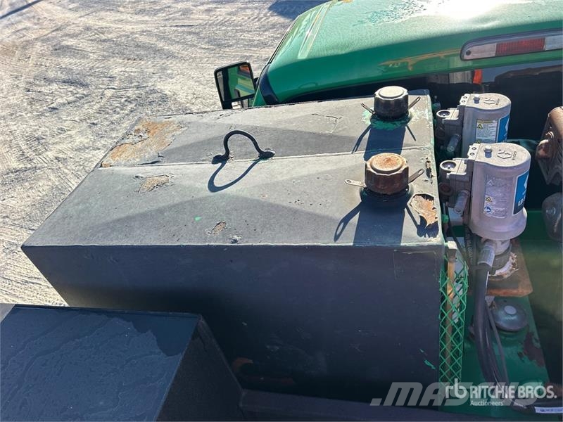 Ford F-450 4x4 Utility Truck Caja abierta/laterales abatibles