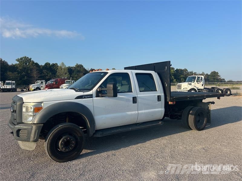 Ford F-450 XL 4x2 Crew Cab Flatbed Dump Truck Tipper trucks