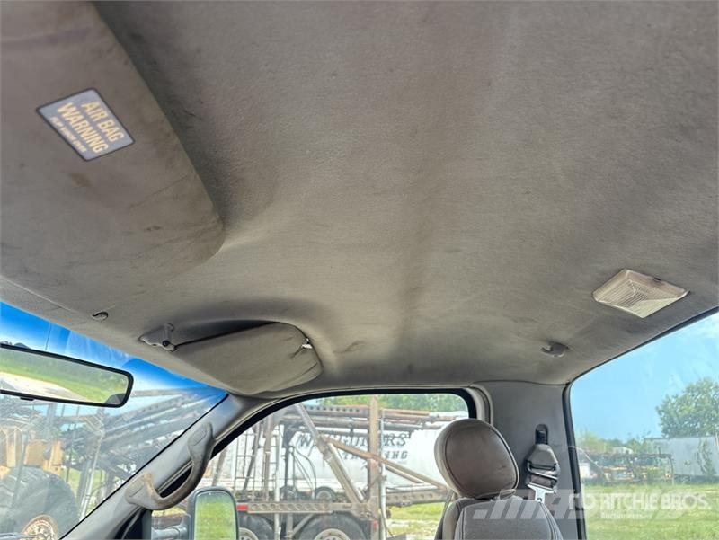 Ford F-450 XL 4x2 Utility Truck (Inoperable) Pick up/Dropside