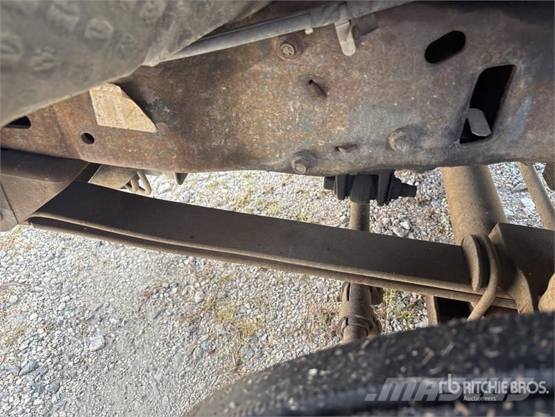 Ford F-450 XL 4x2 Utility Truck (Inoperable) Pick up/Dropside