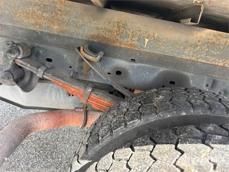 Ford F-450 XL 4x2 Van Truck (Inoperable) Sanduk kamioni