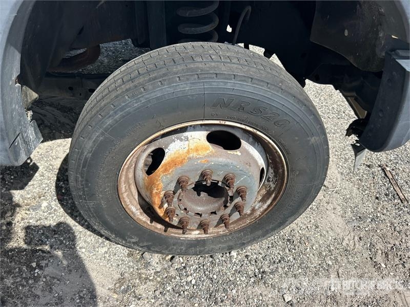 Ford F-450 XL 4x2 Van Truck (Inoperable) Sanduk kamioni