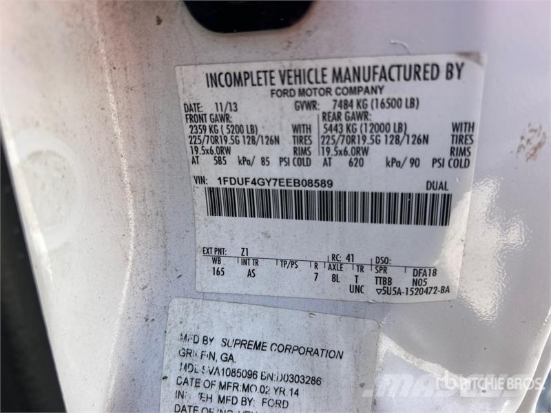 Ford F-450 XL 4x2 Van Truck (Inoperable) Sanduk kamioni
