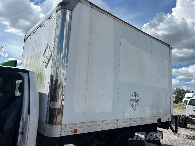 Ford F-450 XL 4x2 Van Truck (Inoperable) Sanduk kamioni