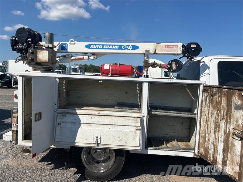 Ford F-450 XL 4x4 Extended Cab Service Truck Municipal / general purpose vehicles