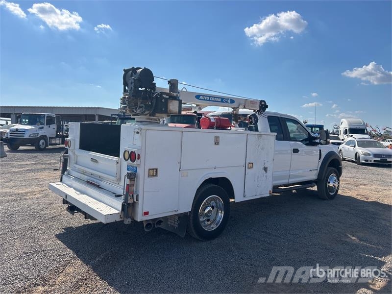 Ford F-450 XL 4x4 Extended Cab Service Truck Municipal / general purpose vehicles