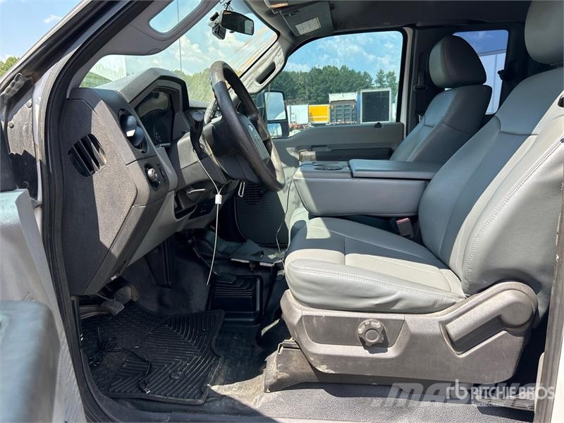 Ford F-450 XL 4x4 Extended Cab Utility Truck 픽업/드롭사이드