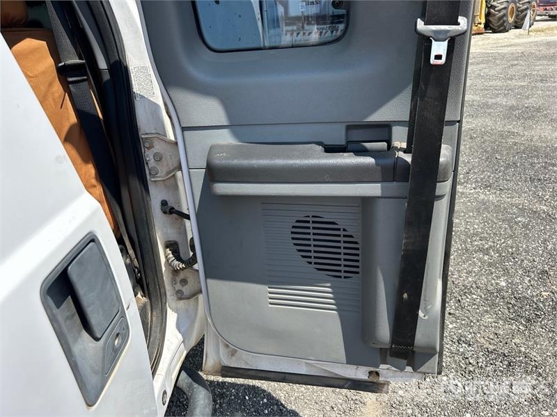 Ford F-450 XL 4x4 Extended Cab Utility Truck 픽업/드롭사이드