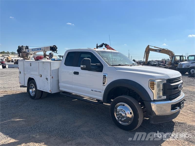 Ford F-450 XL 4x4 Extended Cab Service Truck Municipal / general purpose vehicles
