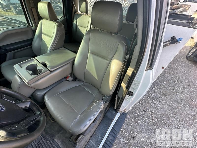 Ford F-550 Pilsētas atkritumvedēji