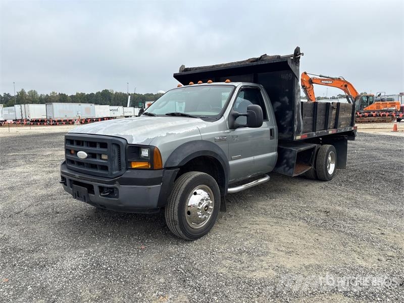 Ford F-550 Tippbilar