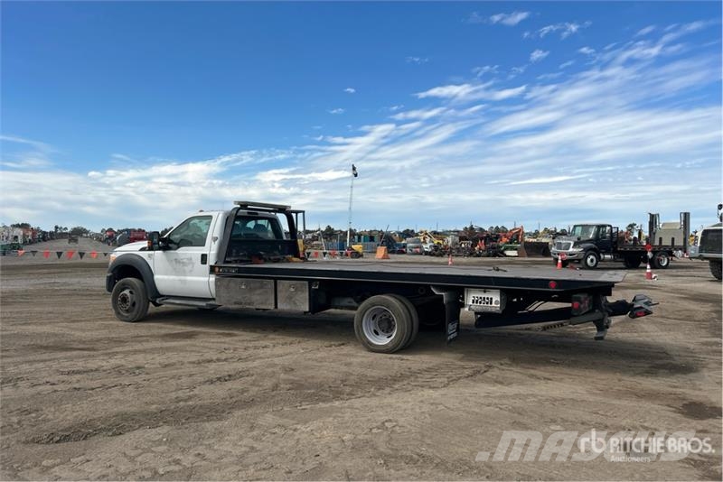 Ford F-550 Recovery vehicles