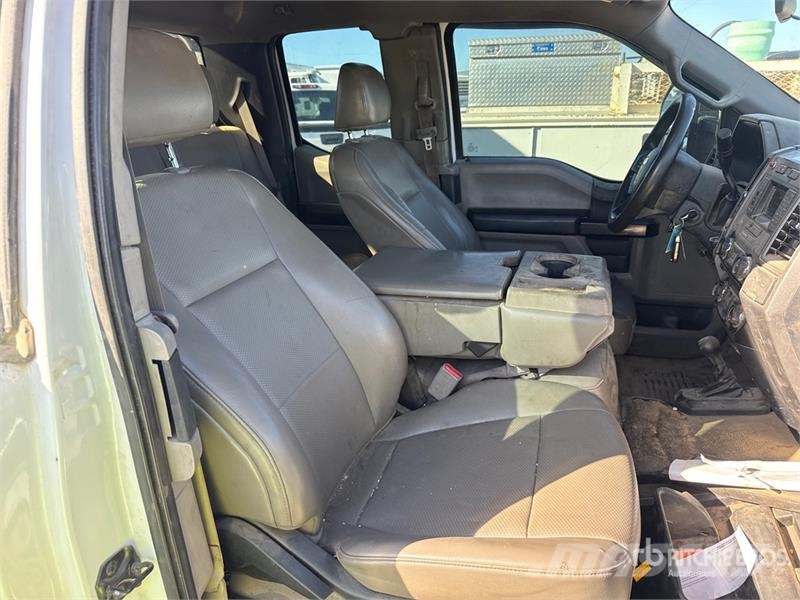 Ford F-550 Pilsētas atkritumvedēji