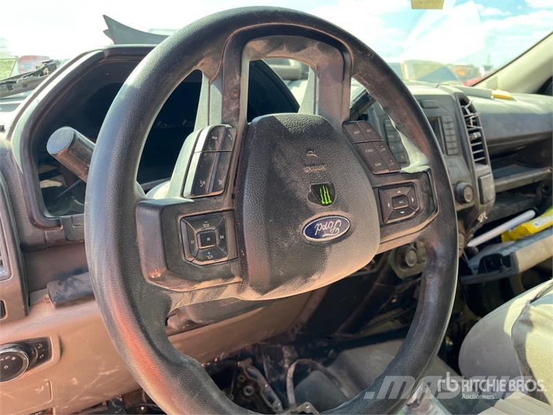 Ford F-550 Madelautod