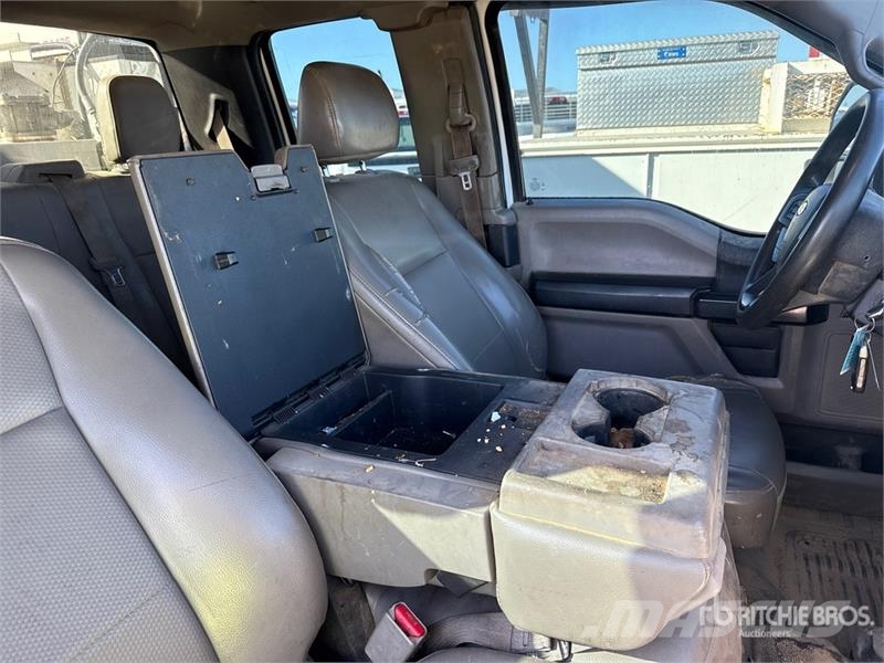 Ford F-550 Pilsētas atkritumvedēji