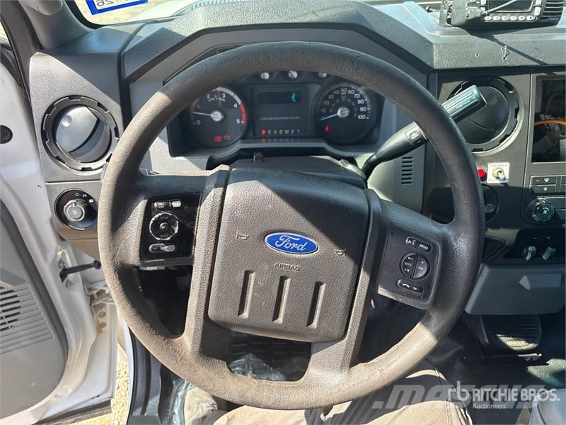 Ford F-550 Komunalna vozila