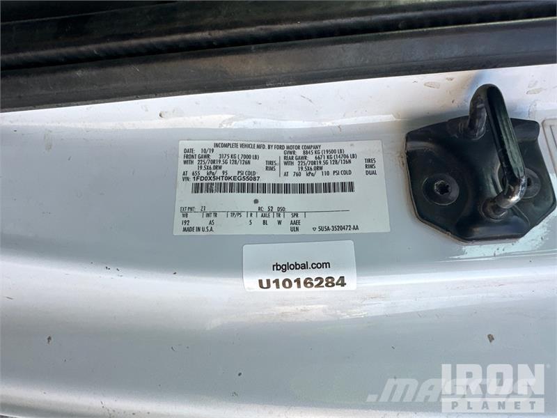 Ford F-550 Pilsētas atkritumvedēji