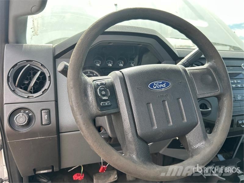 Ford F-550 Recovery vehicles