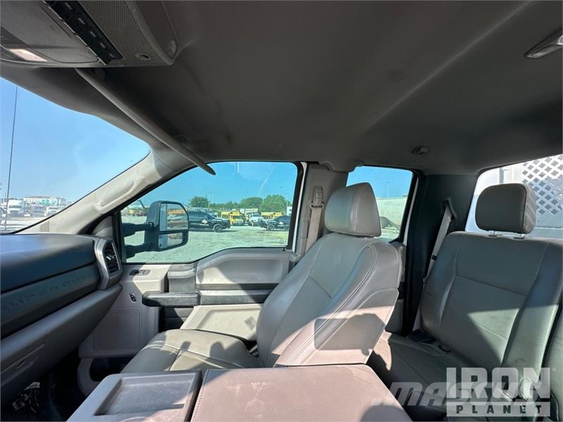 Ford F-550 Pilsētas atkritumvedēji