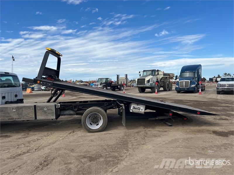 Ford F-550 Recovery vehicles