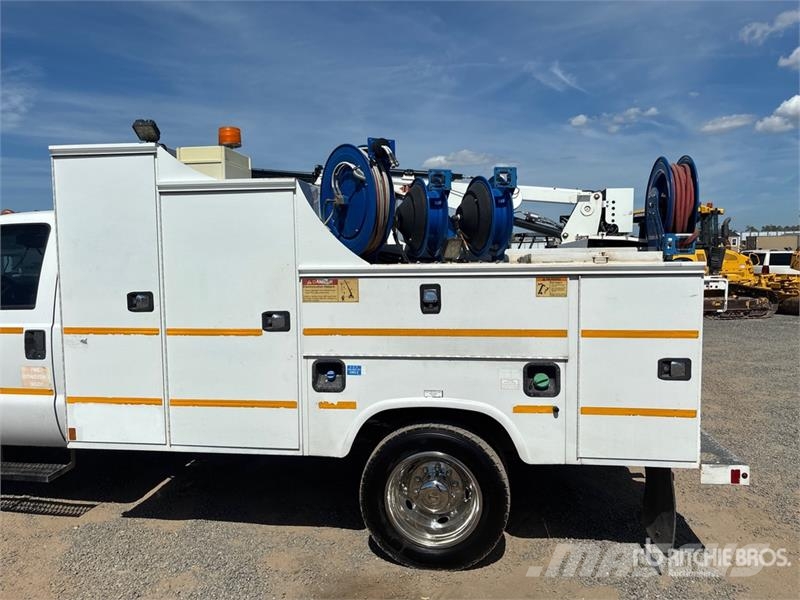 Ford F-550 Komunalna vozila