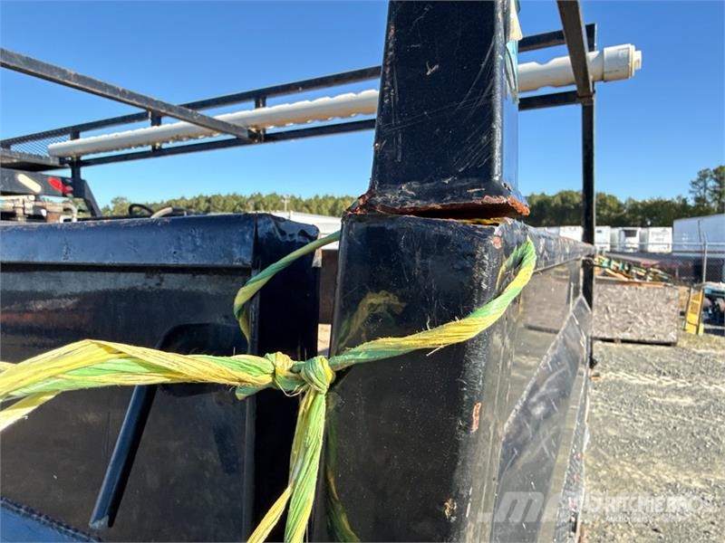Ford F-550 Ciężarówki typu Platforma / Skrzynia