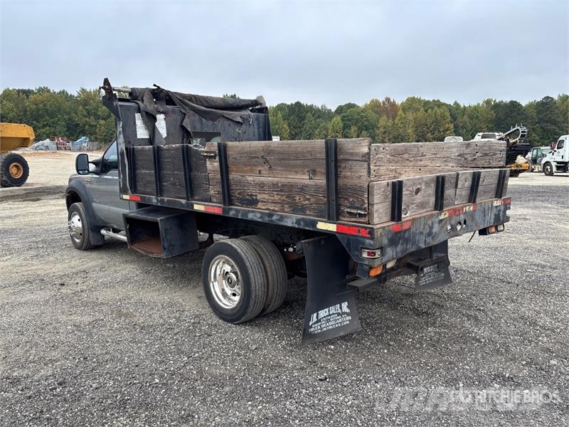 Ford F-550 Tippbilar