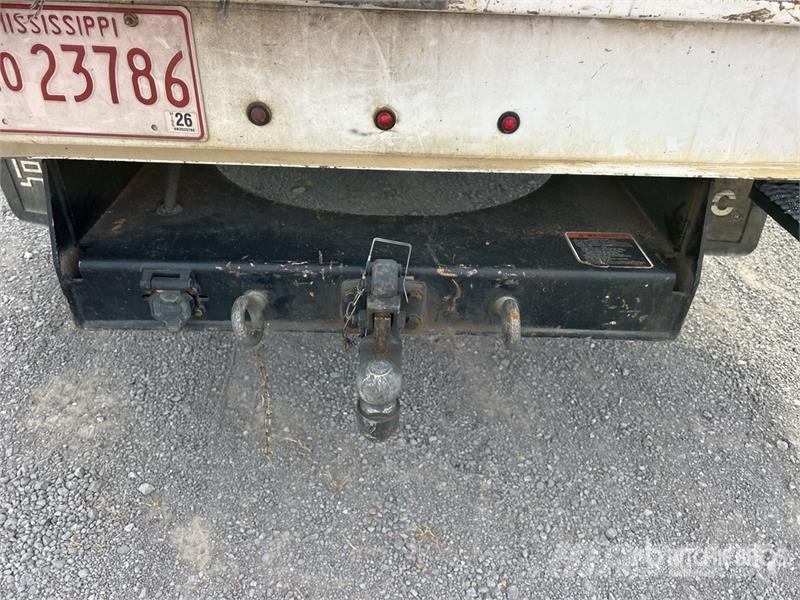 Ford F-550 车载式高空作业车