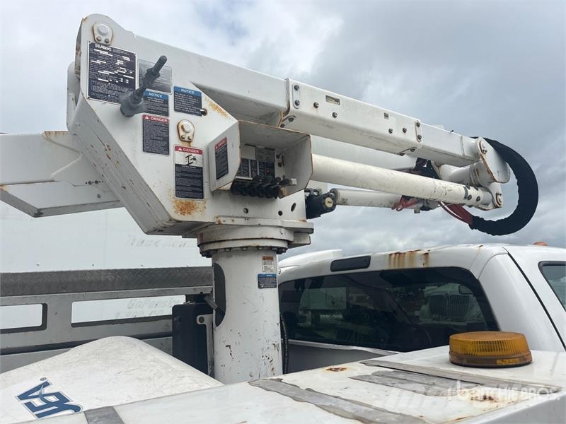 Ford F-550 Truck mounted aerial platforms