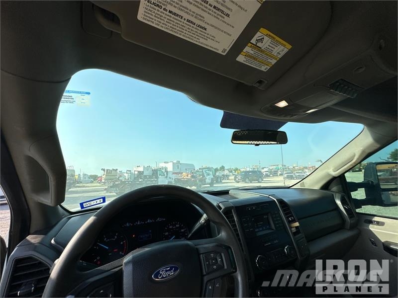 Ford F-550 Pilsētas atkritumvedēji