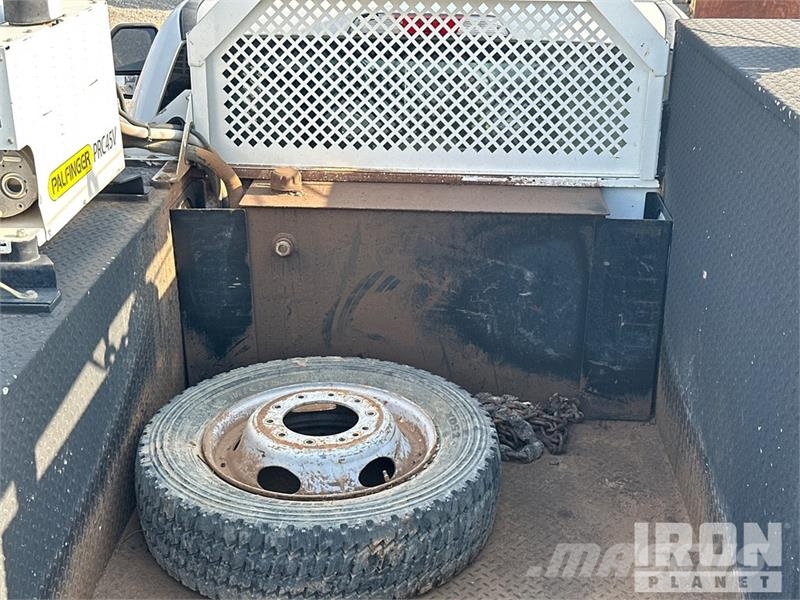 Ford F-550 Pilsētas atkritumvedēji