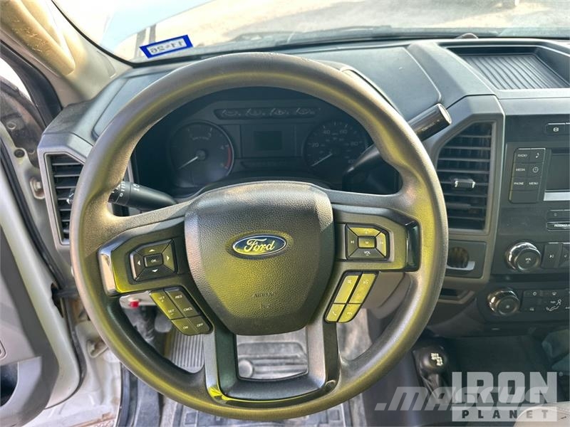 Ford F-550 Pilsētas atkritumvedēji