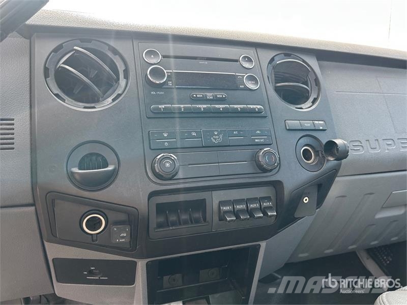 Ford F-550 Šleperi za vozila
