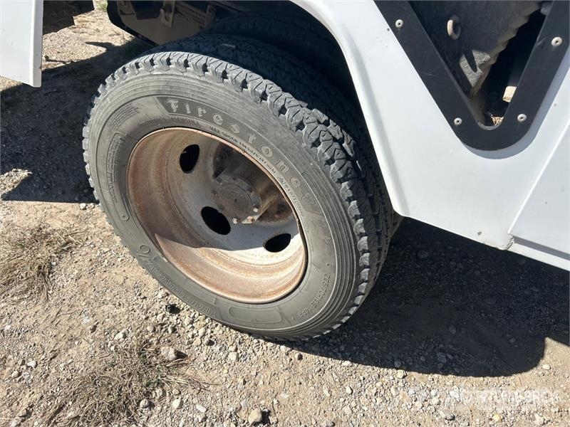 Ford F-550 Auto korpe