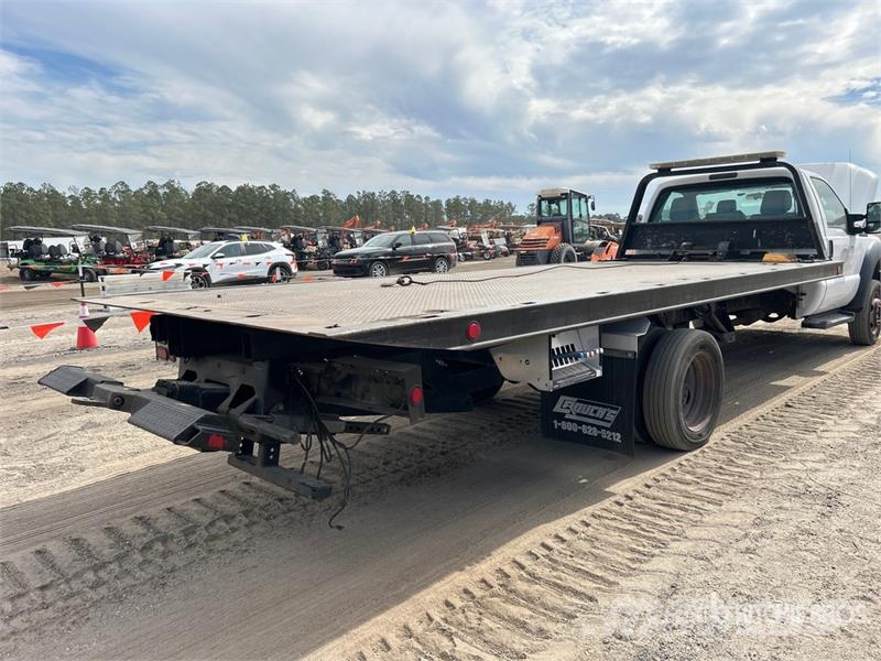 Ford F-550 Recovery vehicles