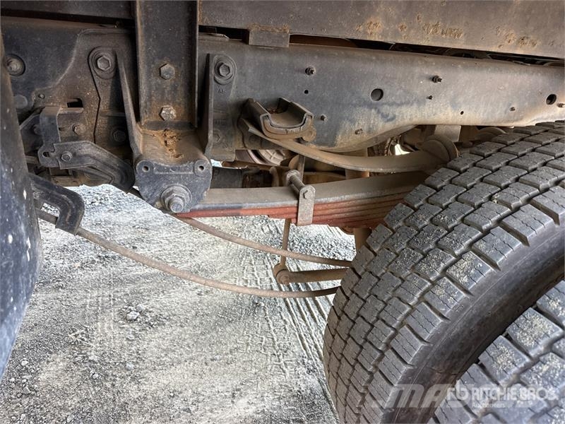 Ford F-550 Ciężarówki typu Platforma / Skrzynia