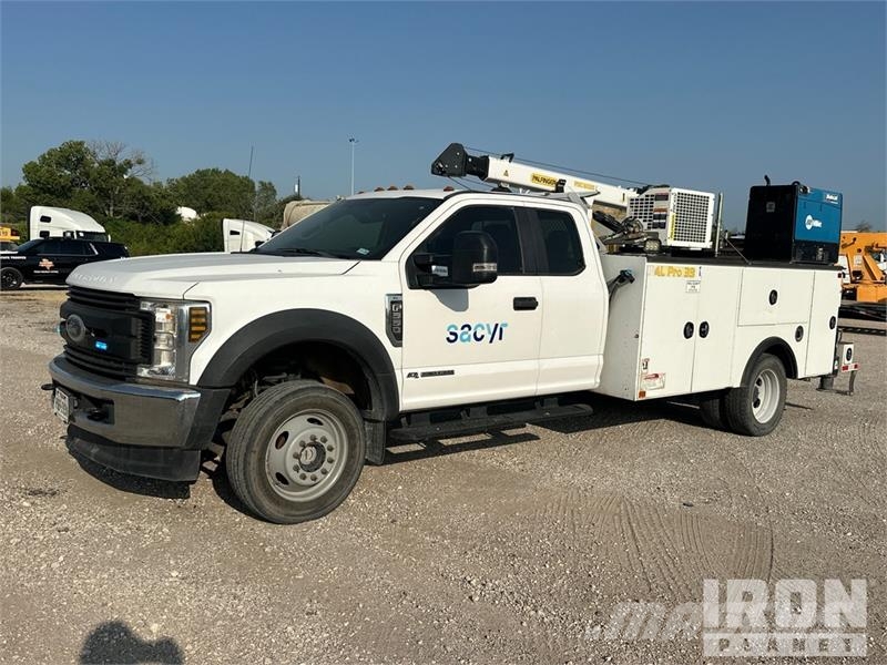 Ford F-550 Pilsētas atkritumvedēji