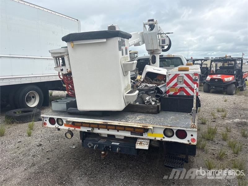 Ford F-550 Truck mounted aerial platforms