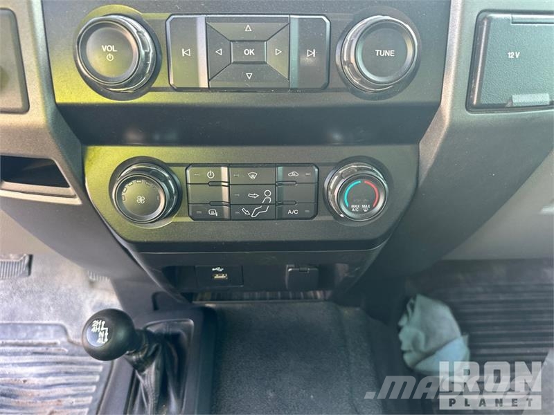 Ford F-550 Pilsētas atkritumvedēji