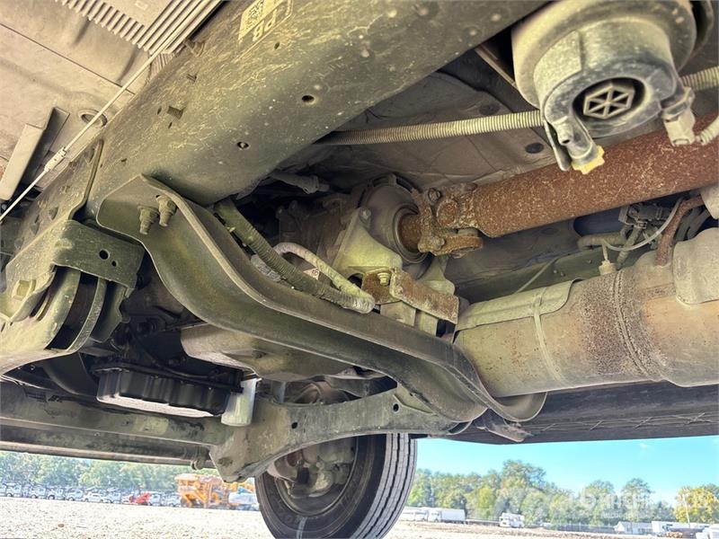 Ford F-550 Platformas/izkraušana no sāniem