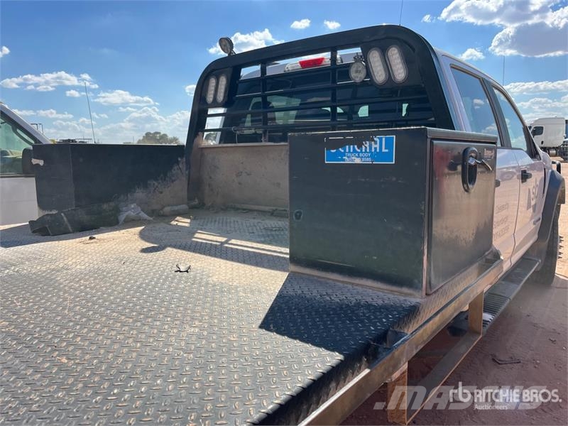 Ford F-550 Madelautod