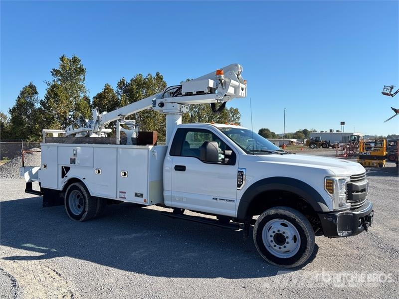 Ford F-550 LKW-Arbeitsbühnen