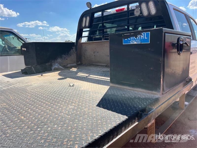 Ford F-550 Madelautod