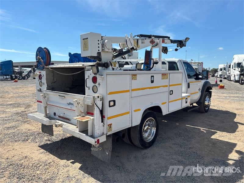 Ford F-550 Komunalna vozila