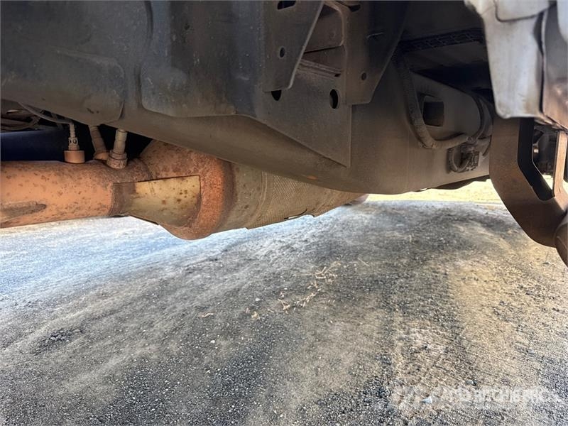 Ford F-550 Ciężarówki typu Platforma / Skrzynia